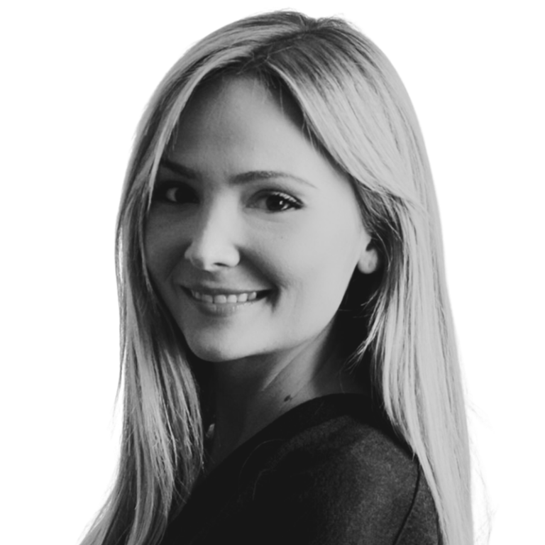 Marcela De Andrade - AdMind